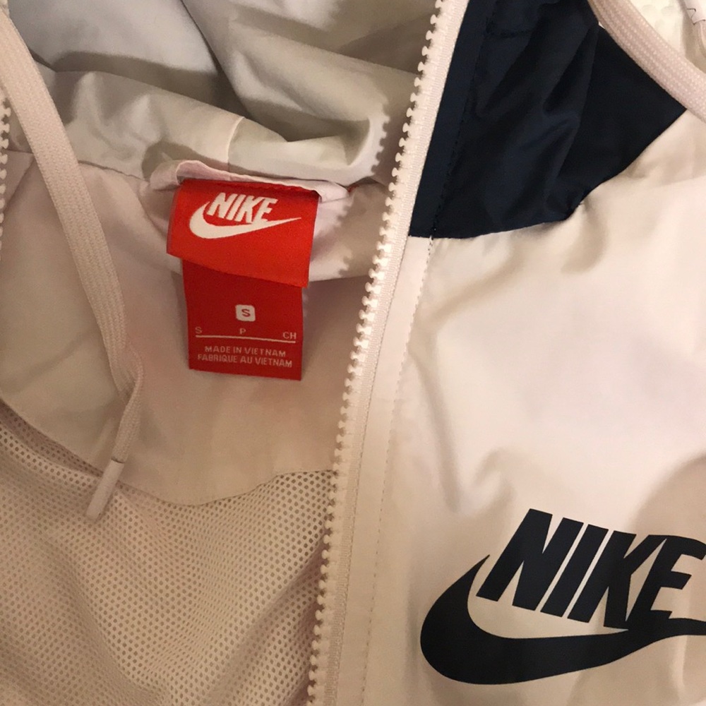 Nike windbreaker - Picture 2 of 3